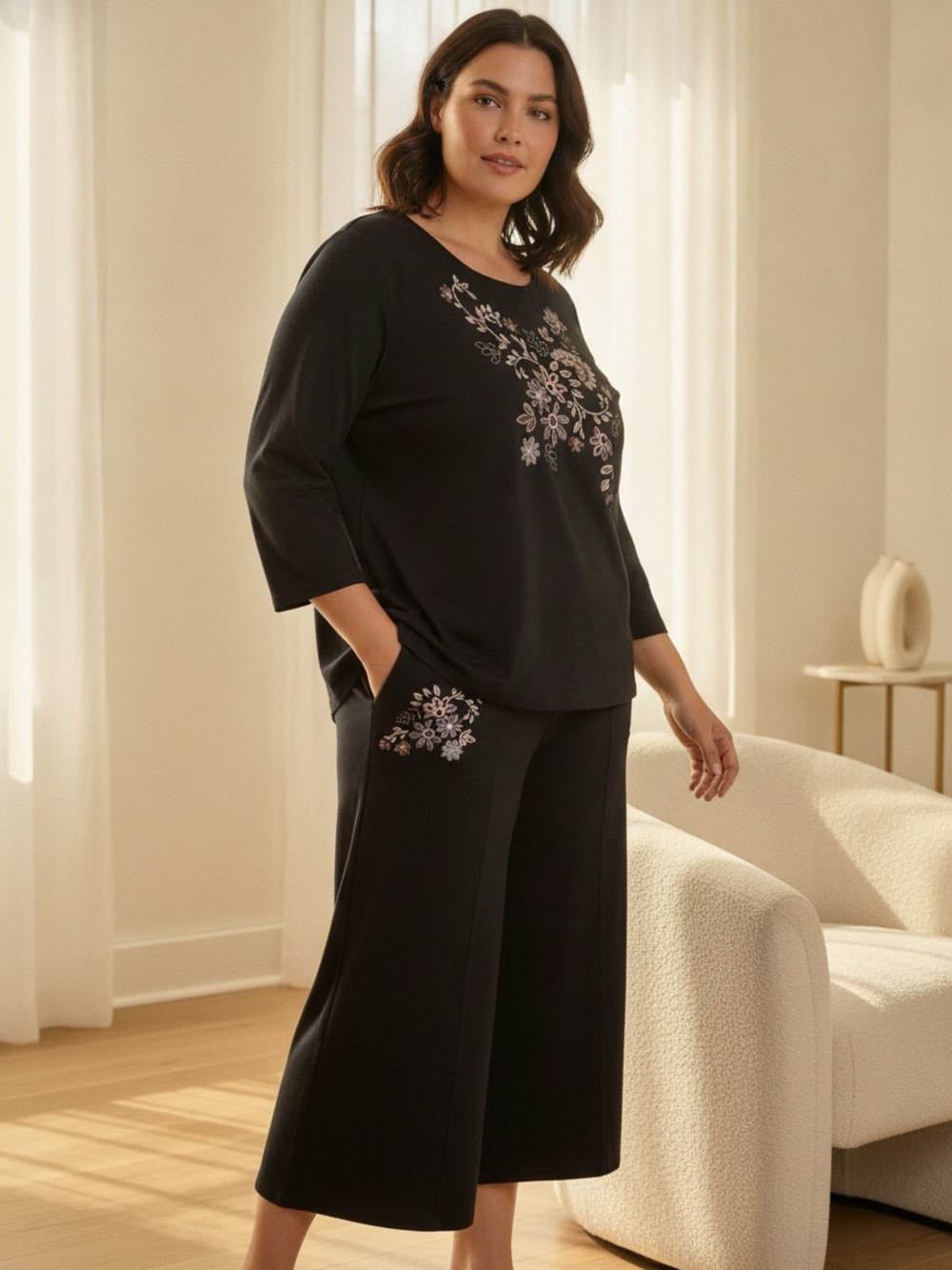 LOGO Life by Lori Goldstein Crew Neck Top & Wide Leg Pull-on Culottes 
Size 2X